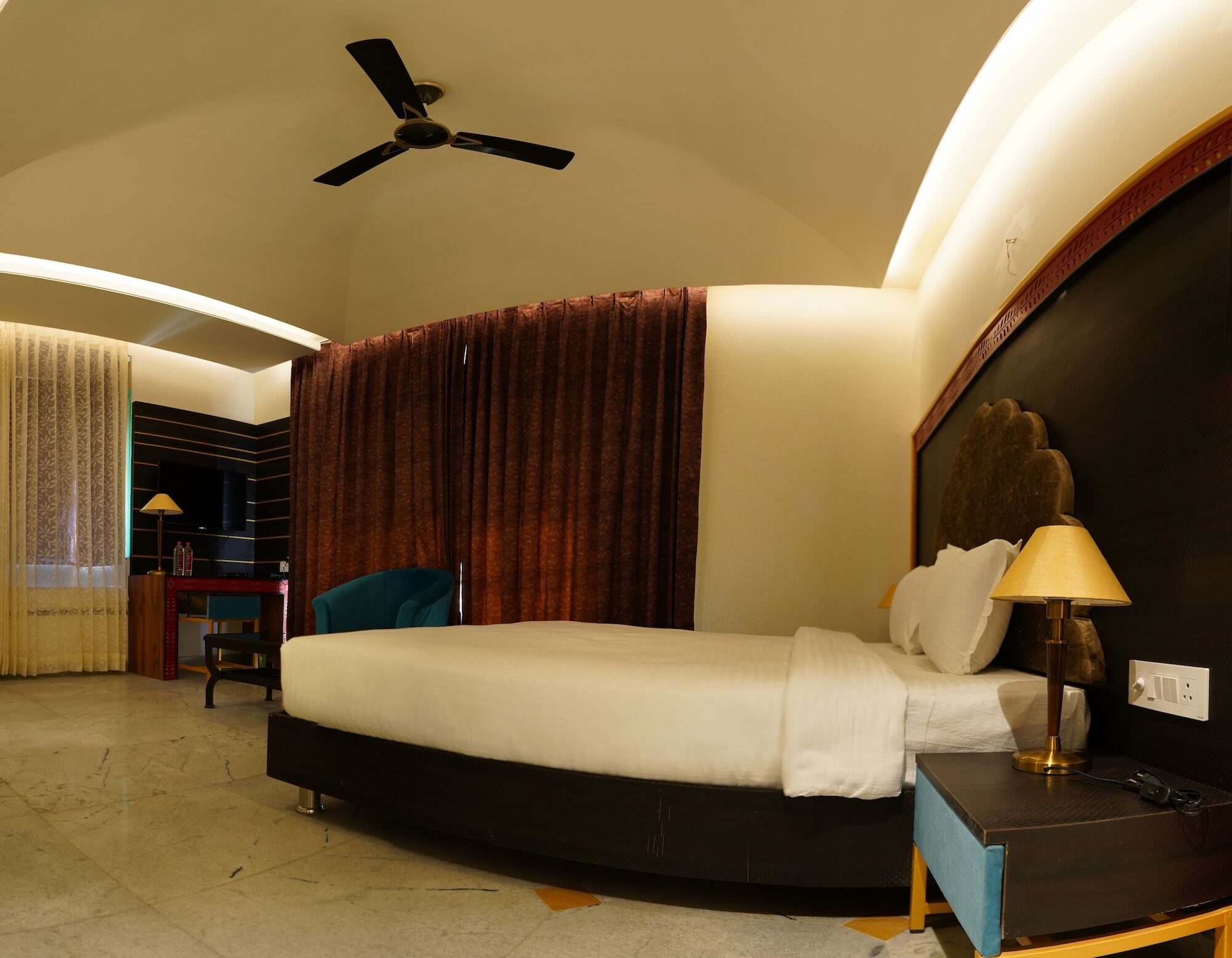 Hotel Sterling Balicha Udaipur Esterno foto